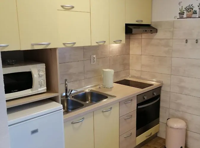 Apartamento By The Sea Nin, Zadar - 6125